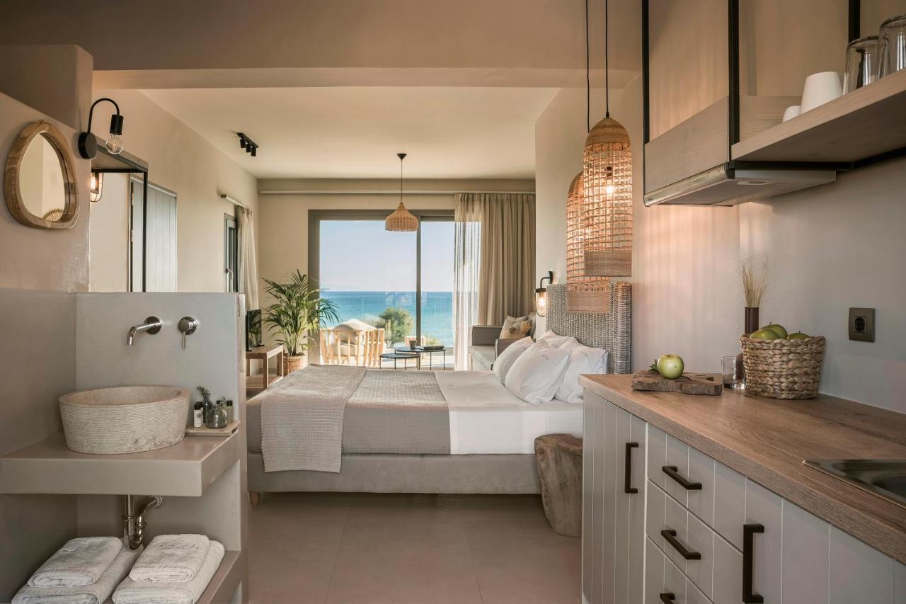 Thalassa Suite-Grand Blue Beach Residence Lixouri Exterior foto